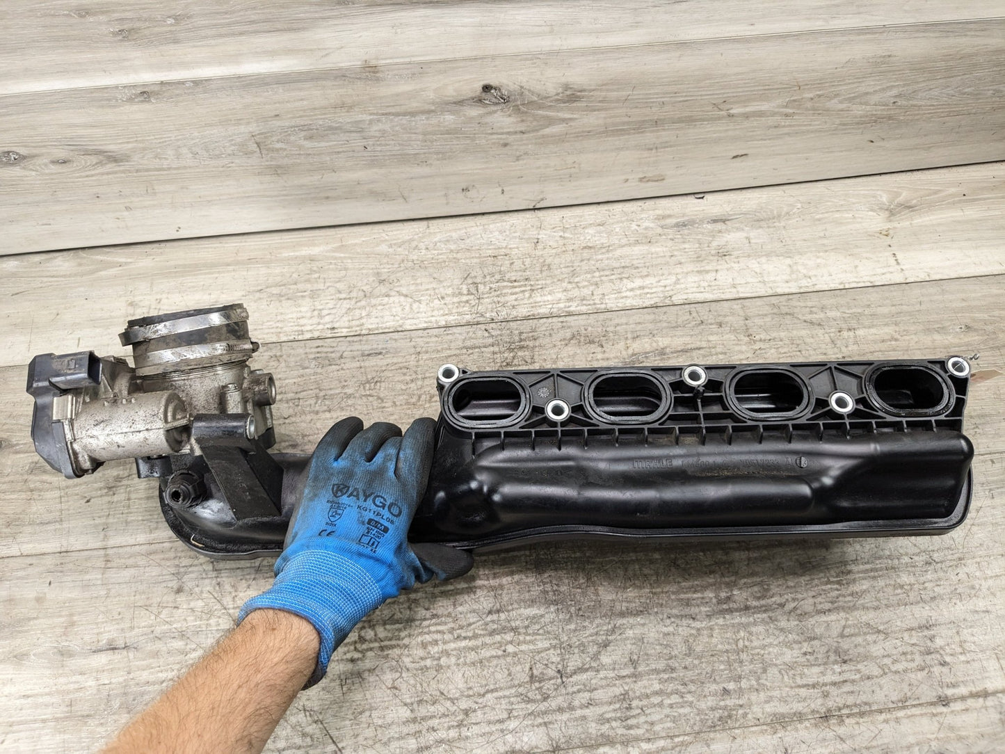 10-19 BMW 550 650 F10 F12 X5M X6M Passenger Side Engine S63 Intake Manifold 1-4