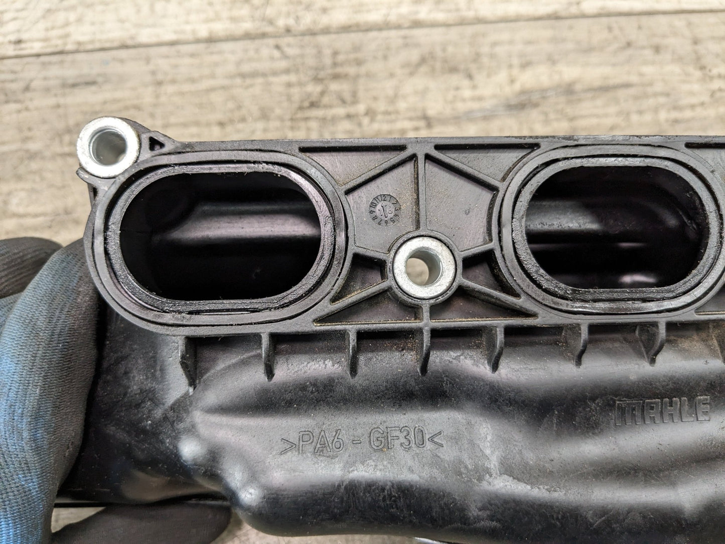 10-19 BMW 550 650 F10 F12 X5M X6M Passenger Side Engine S63 Intake Manifold 1-4