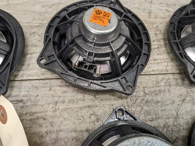 OEM BMW E92 E93 Audio Professional Sound Speakers Logic 7 L7 Harman Kardon SET*