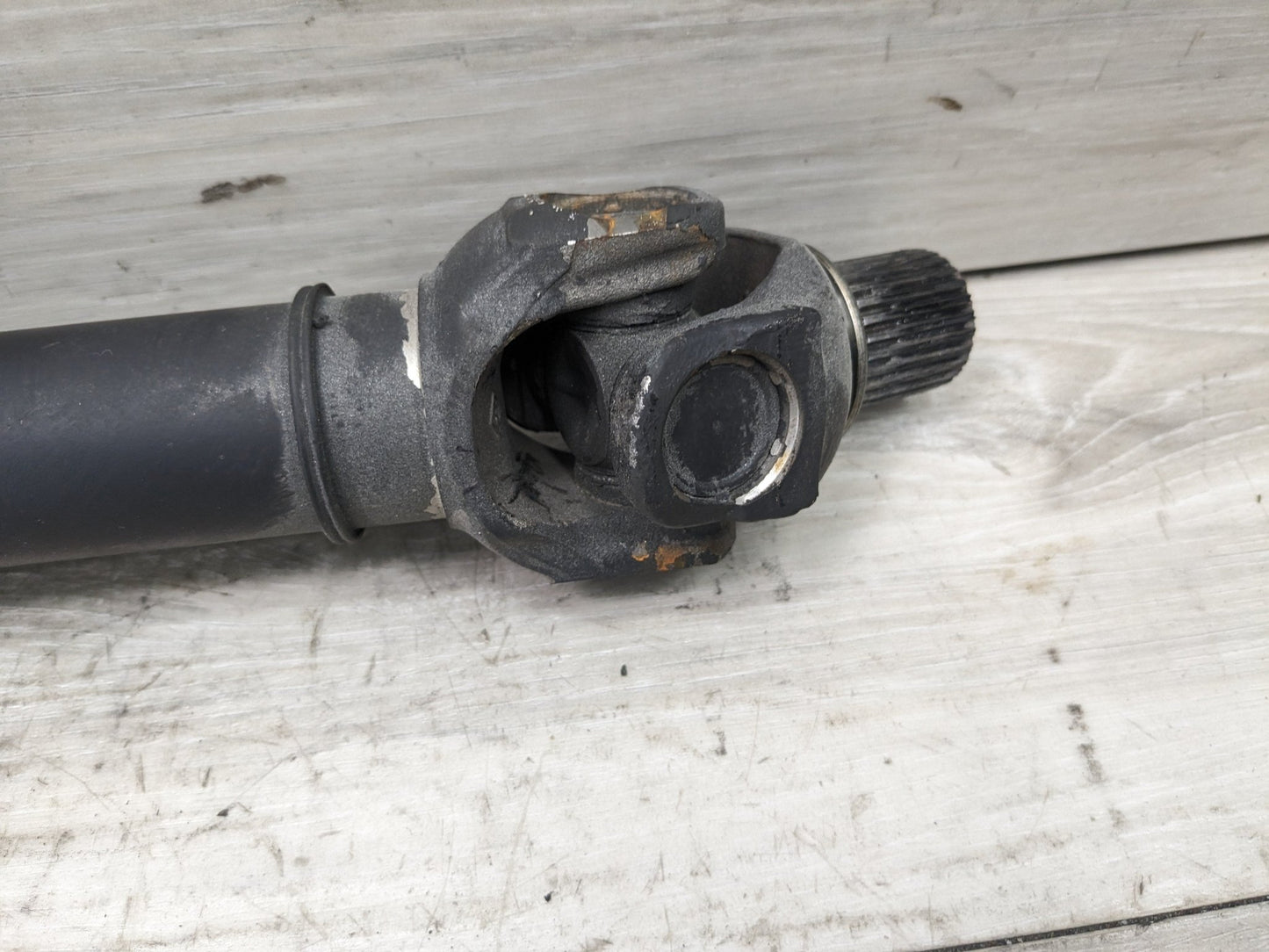 10-18 OEM BMW E70 F15 F85 F86 X5 X6 Front Driveshaft Axle Drive Shaft Assembly