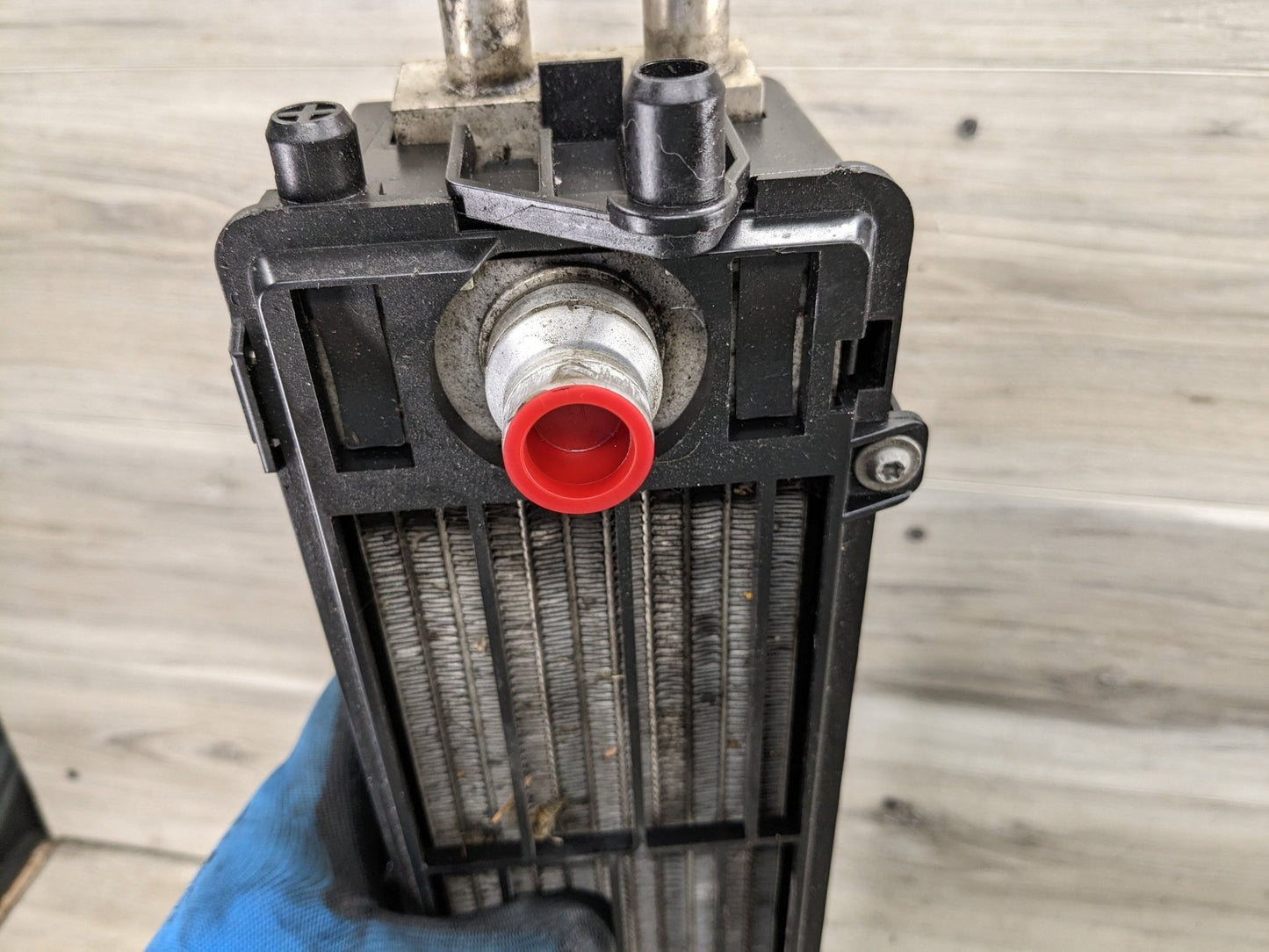 14-19 OEM BMW F85 F86 X5M X6M Front Engine Oil Heat Exchanger Assembly