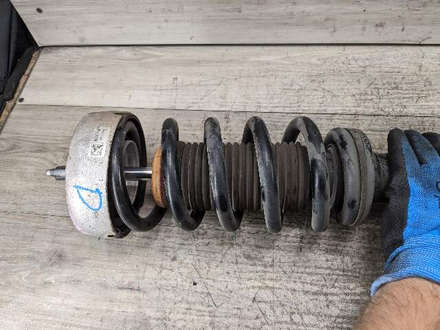 OEM BMW F15 F16 X5 X6 35iX 35dX FRONT Left Driver Strut Shock Absorber Spring