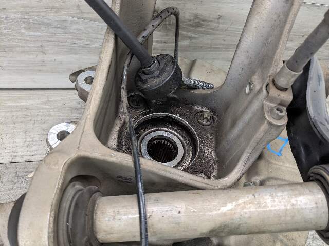 OEM BMW E70 F15 F16 F85 F86 X5 X6 Rear Left Driver Spindle Hub Carrier Knuckle