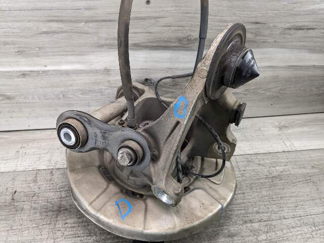 OEM BMW E70 F15 F16 F85 F86 X5 X6 Rear Left Driver Spindle Hub Carrier Knuckle