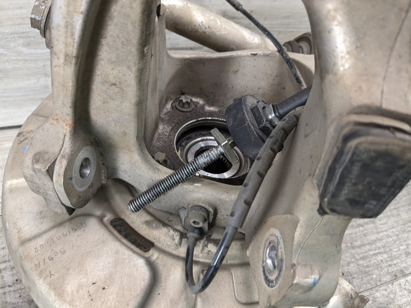 OEM BMW F15 F16 F85 F86 X5 X6 xDrive Rear Left Spindle Hub Carrier Knuckle AWD