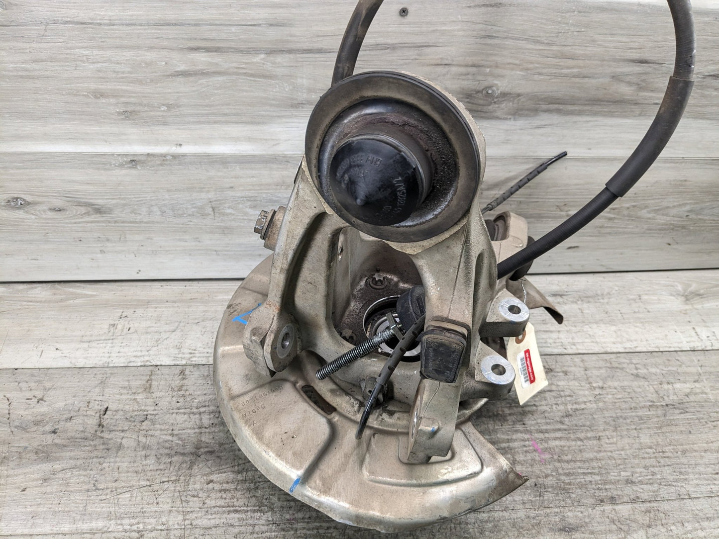 OEM BMW F15 F16 F85 F86 X5 X6 xDrive Rear Left Spindle Hub Carrier Knuckle AWD