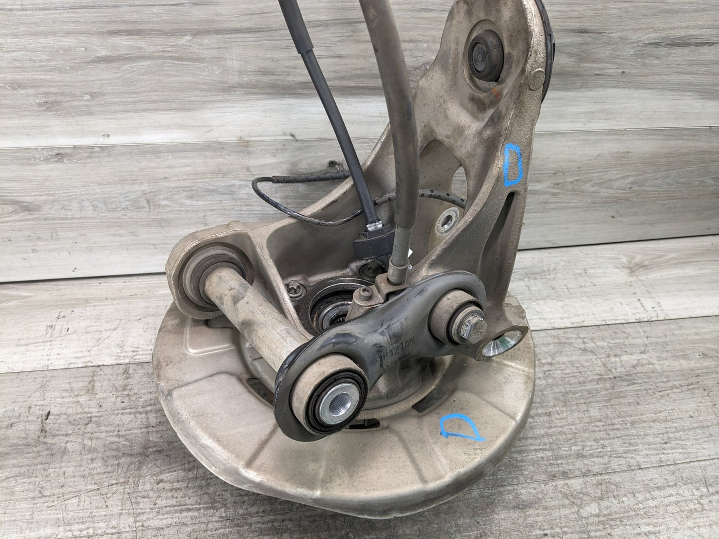 OEM BMW F15 F16 F85 F86 X5 X6 xDrive Rear Left Spindle Hub Carrier Knuckle AWD