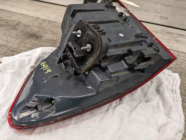 14-18 OEM BMW F15 F85 X5 X5M Rear Left Driver Side Outer Stop Tail Light