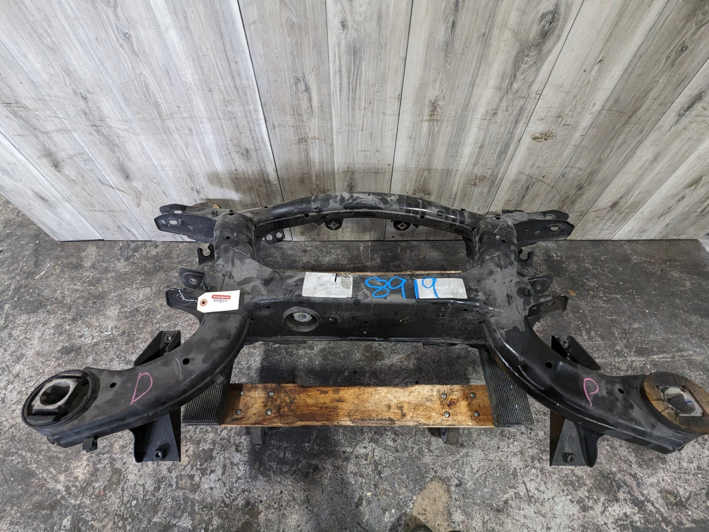 15-18 OEM BMW F85 X5M F86 X6M Rear Subframe Crossmember Suspension Carrier