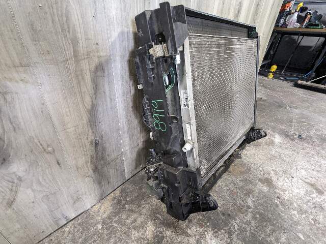 14-19 BMW F85 F86 X5M X6M S63R Engine Main Radiator Cooling ASSEMBLY w/ Fan