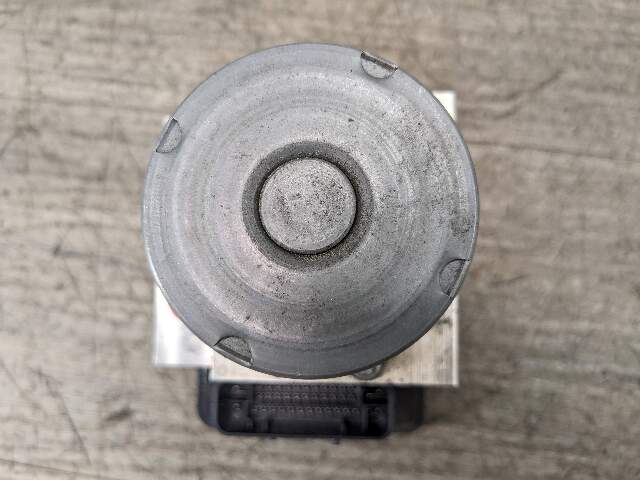 14-18 OEM BMW F15 X5 ABS Brake Pump Anti Lock DSC Dynamic Stability Control