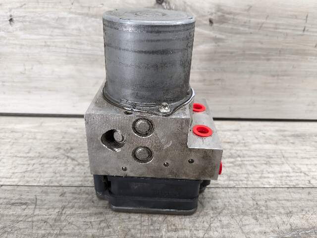 14-18 OEM BMW F15 X5 ABS Brake Pump Anti Lock DSC Dynamic Stability Control