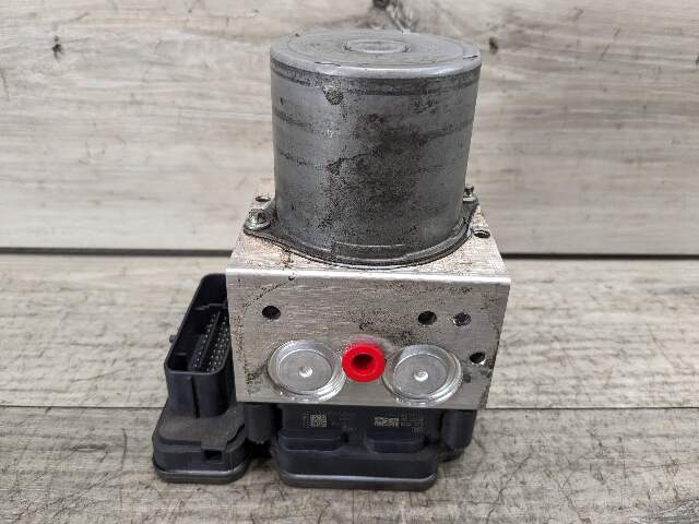 14-18 OEM BMW F15 X5 ABS Brake Pump Anti Lock DSC Dynamic Stability Control
