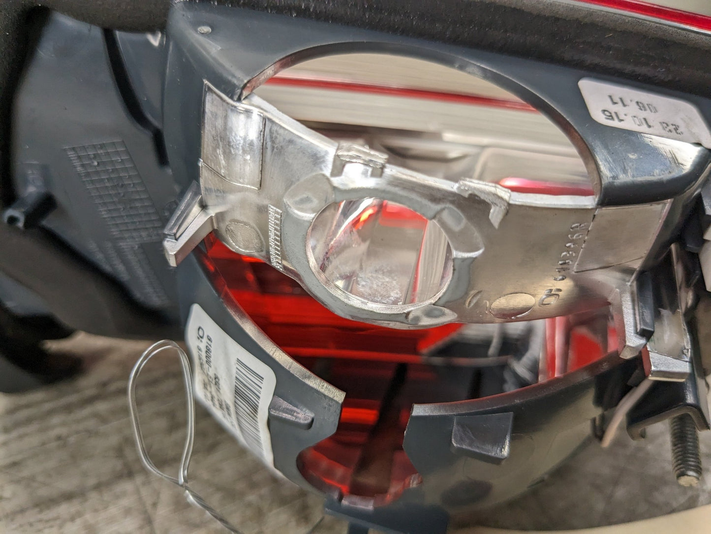14-17 OEM BMW F32 F33 F36 F83 Rear Right Passenger Side Inner Tail Light