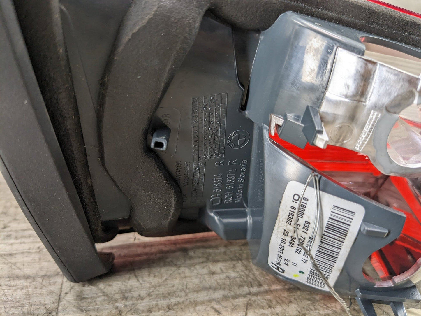 14-17 OEM BMW F32 F33 F36 F83 Rear Right Passenger Side Inner Tail Light