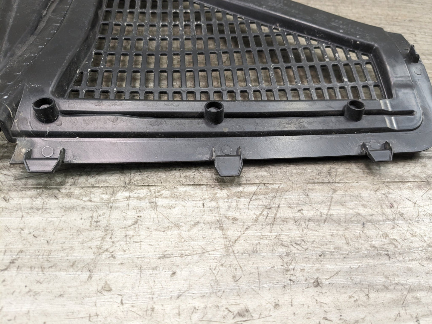 11-17 OEM BMW F25 X3 Front Left Right Firewall Cowl Grille Vent Slot Cover SET