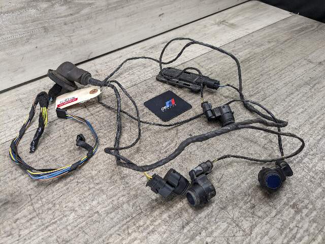 OEM BMW E90 E92 E93 335 M3 Rear Parking Distance Harness Wires PDC Blue 381