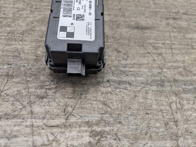 OEM BMW F22 F30 F32 F80 F82 X5 X6 Radio Remote Control Module Receiver Unit