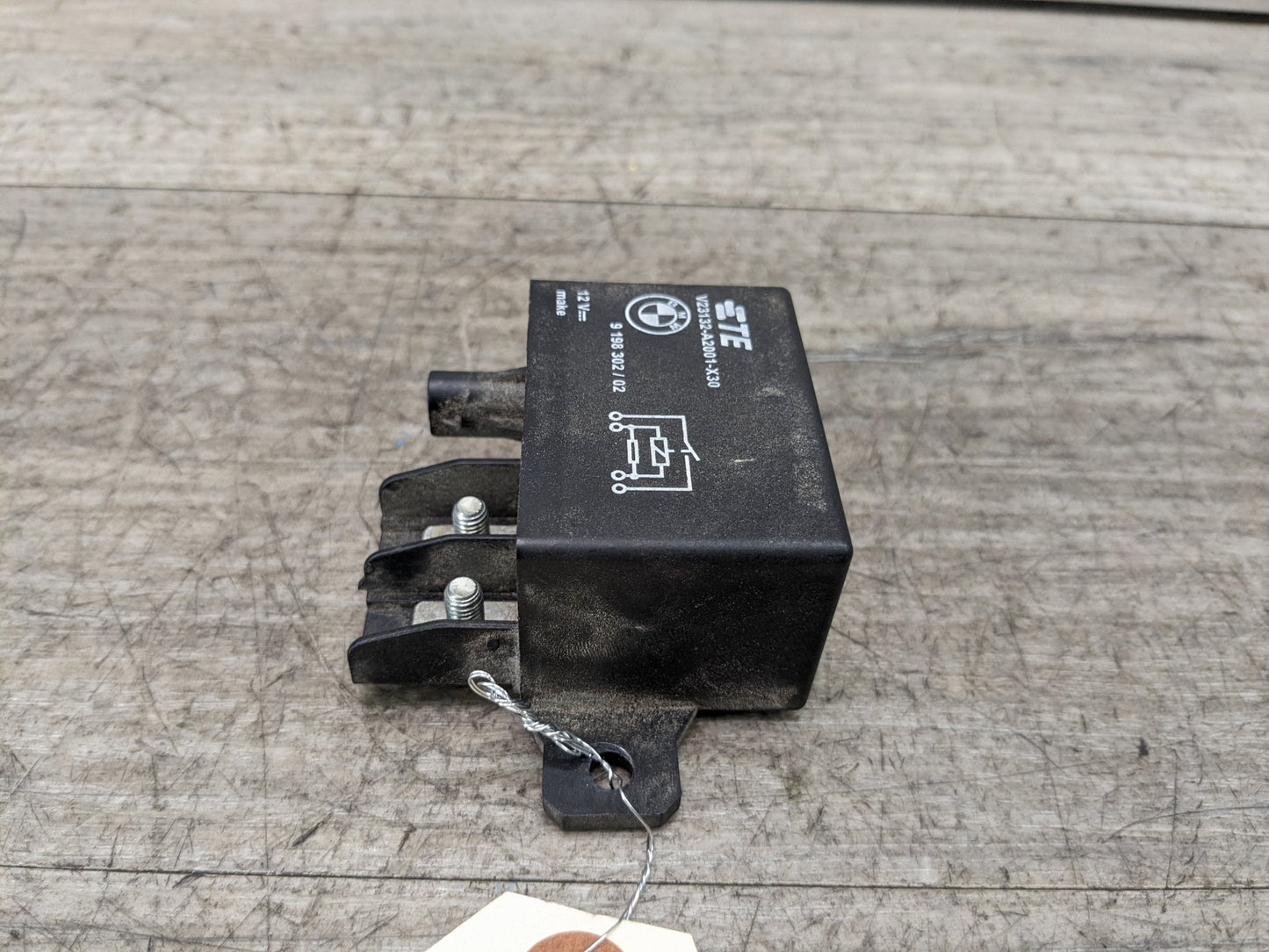 OEM BMW F10 F13 F02 F30 F32 F06 F80 F82 M3 M4 M6 Cooling Fan Relay Control 130A