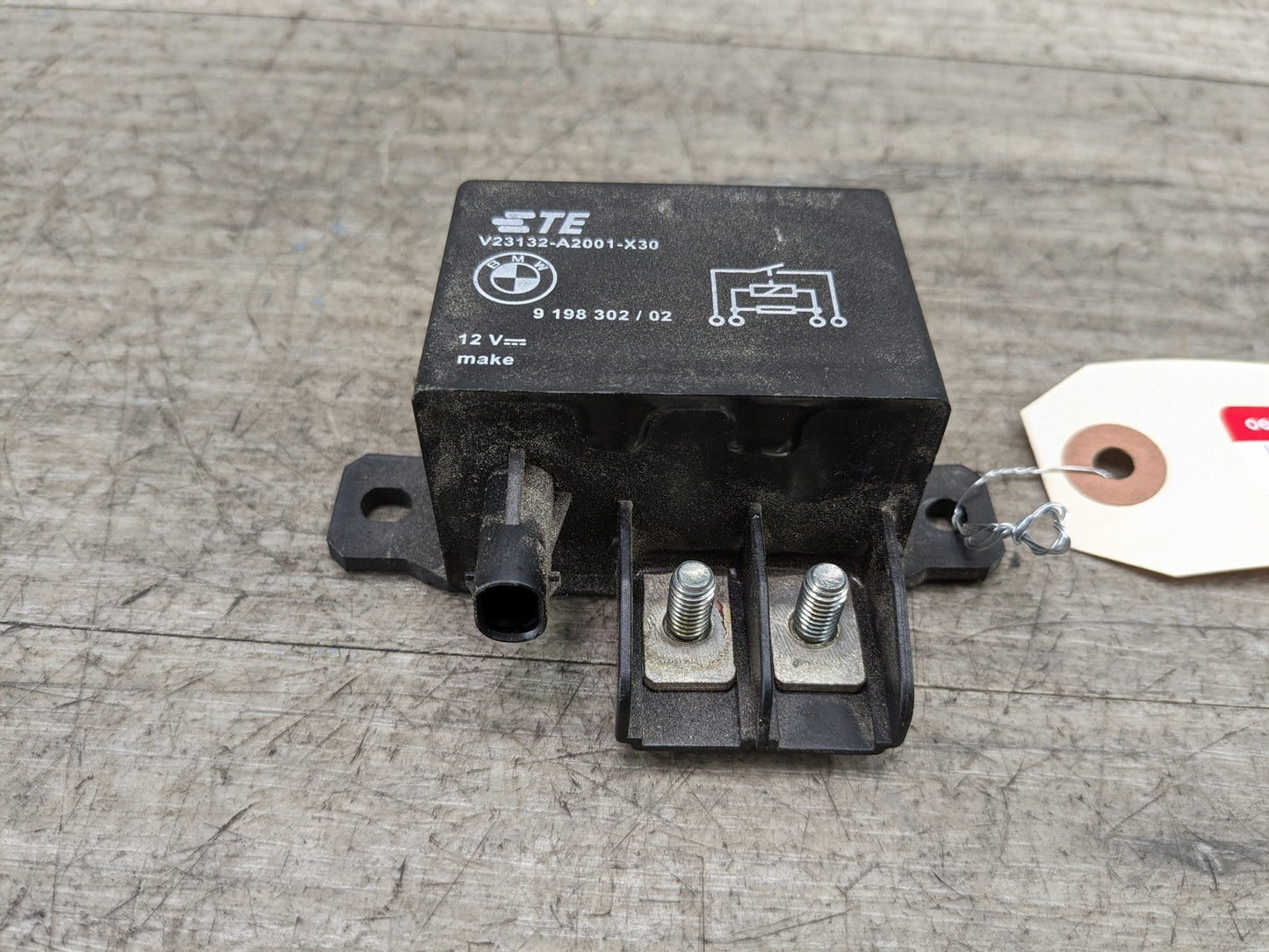 OEM BMW F10 F13 F02 F30 F32 F06 F80 F82 M3 M4 M6 Cooling Fan Relay Control 130A