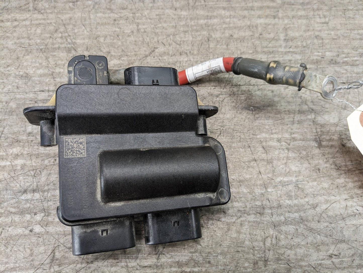 14-18 OEM BMW F15 F16 X5 X6 Battery Distribution B+ Junction Terminal Module