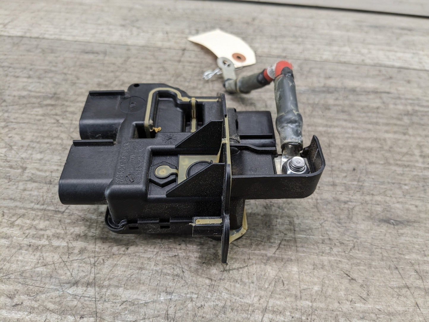 14-18 OEM BMW F15 F16 X5 X6 Battery Distribution B+ Junction Terminal Module