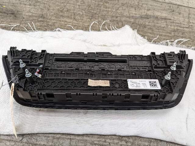 17-20 OEM BMW F90 M5 G30 AC Switch Heater Control Panel Radio Media Buttons