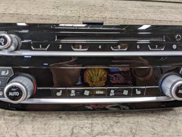 17-20 OEM BMW F90 M5 G30 AC Switch Heater Control Panel Radio Media Buttons