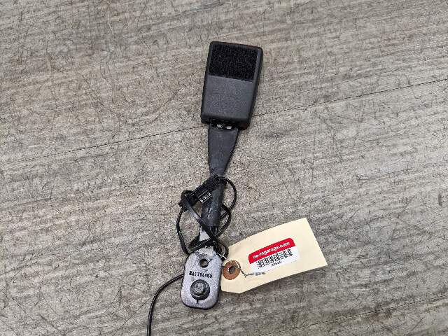 OEM BMW F90 G11 G12 G30 530 540 M550 750 M5 Front Left or Right Seatbelt Buckle