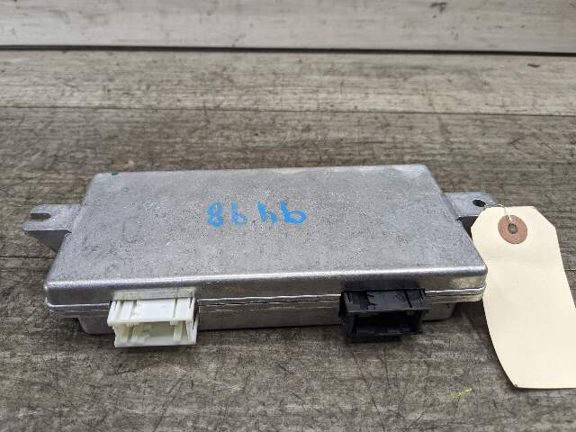 10-18 OEM BMW F10 F22 F30 F32 F13 F85 X5 Parking Assist Camera Control Module