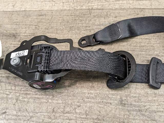 OEM BMW F85 X5M Rear Right Passenger Seat Belt Seatbelt Retractor Black
