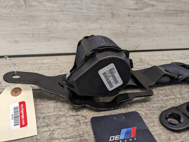 OEM BMW F85 X5M Rear Right Passenger Seat Belt Seatbelt Retractor Black