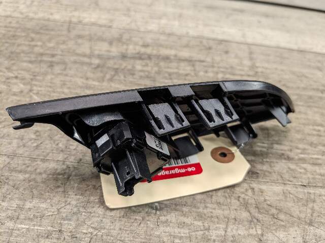 14-18 OEM BMW F15 X5 F85 Front Left Driver Side Door Panel Lock Switch Control