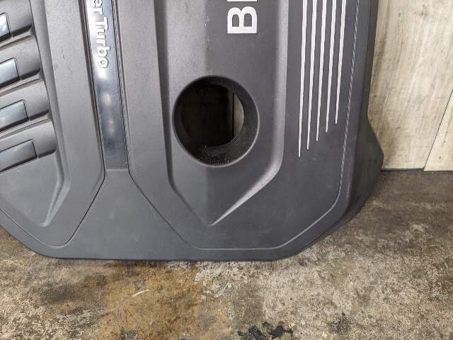 OEM BMW G30 G32 540 G12 B58 Engine Cover Head Cylinder Ignition Coil Covering