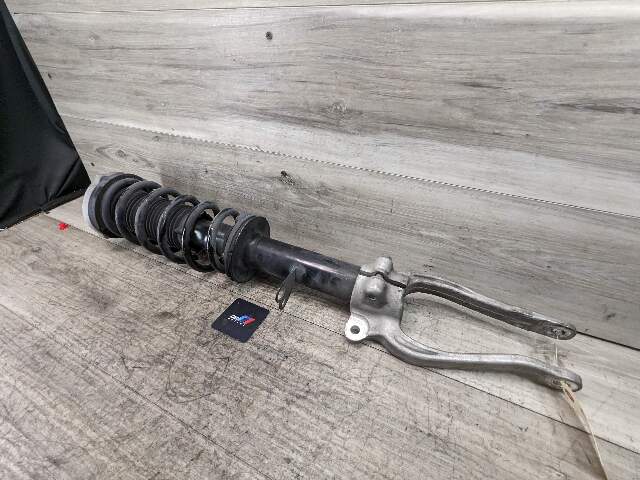 OEM BMW G30 530 540 AWD Front Left Driver Suspension Strut Shock Absorber Spring