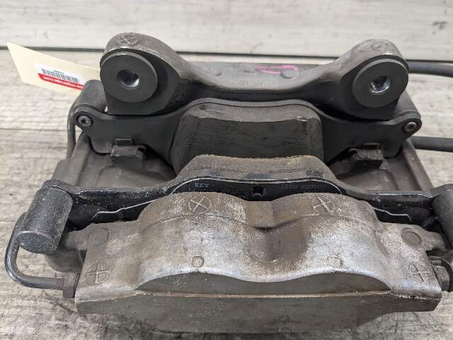 NOTE* OEM BMW G05 G06 40 G20 G22 G23 G26 430 G30 Front Left Driver Brake Caliper