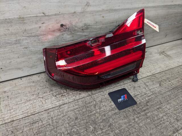 16-19 OEM BMW G11 G12 740 750 Rear Right Passenger LED Inner Stop Tail Light