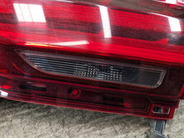 16-19 OEM BMW G11 G12 740 750 Rear Right Passenger LED Inner Stop Tail Light