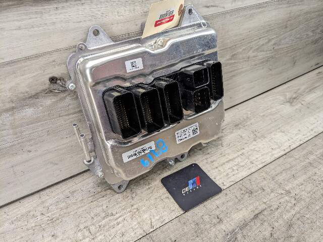 OEM BMW F85 F86 X5M X6M DME ECU S63 Engine Control Unit Module Computer MEVD172