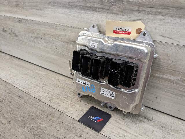 OEM BMW F85 F86 X5M X6M DME ECU S63 Engine Control Unit Module Computer MEVD172