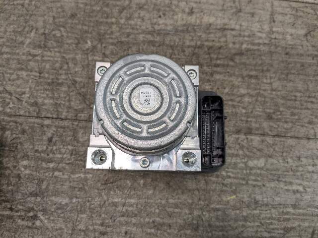 OEM BMW F22 F30 F32 ABS Brake Pump Anti Lock DSC Dynamic Stability Control