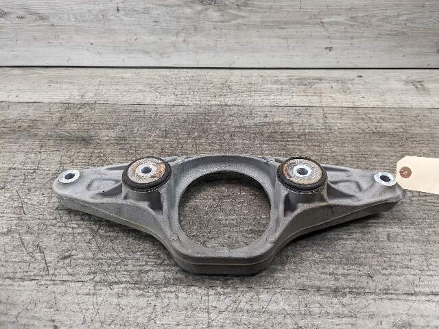 12-19 OEM BMW M6 F06 F12 F13 M5 F10 Rear Differential Adapter Bracket