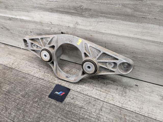 12-19 OEM BMW M6 F06 F12 F13 M5 F10 Rear Differential Adapter Bracket