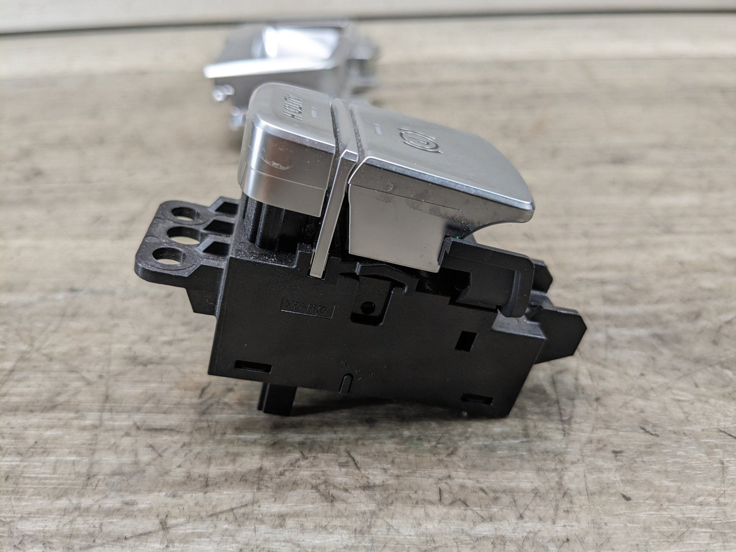 16-19 OEM BMW G11 G12 740 750 M760 Parking Brake Auto Hold Switch Trim Cover*
