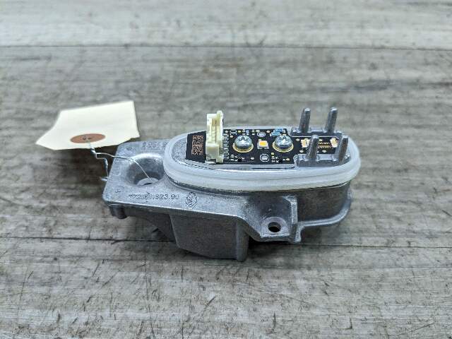 16-19 OEM BMW G11 G12 740 750 LED Turn Signal Bulb Control Module Computer