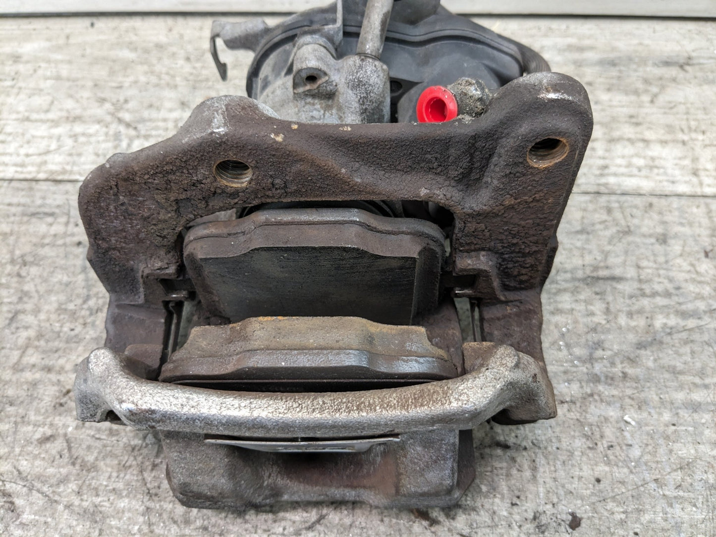 16-21 OEM BMW G30 540 G11 G12 740 750 Rear Left Driver Brake Caliper
