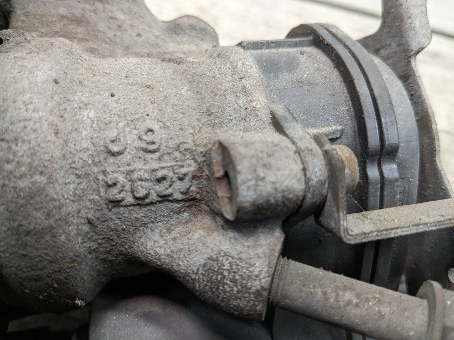 16-21 OEM BMW G30 540 G11 G12 740 750 Rear Left Driver Brake Caliper