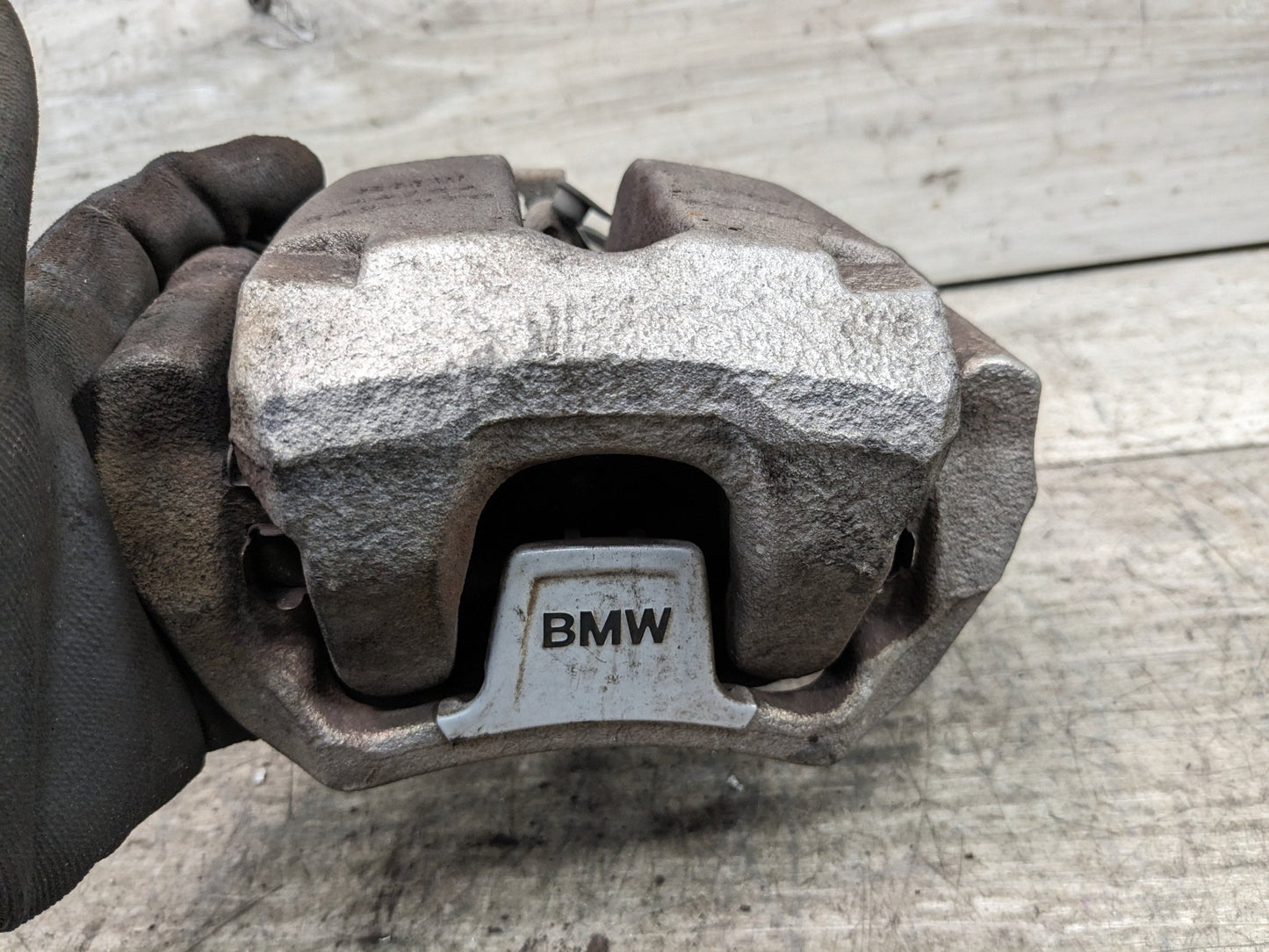 16-21 OEM BMW G30 540 G11 G12 740 750 Rear Left Driver Brake Caliper