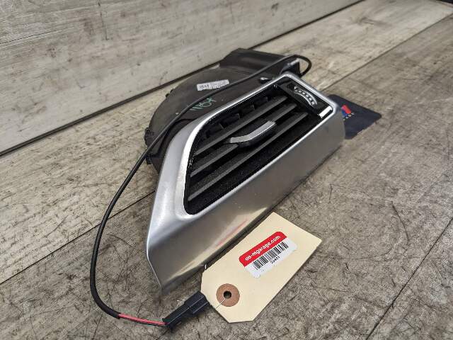 16-19 OEM BMW G12 740 750 Left Driver Side B-Pillar Air Vent Grille Grill