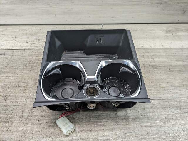 16-19 OEM BMW G11 G12 740 750 Center Console Cup Holder USB Charging Port
